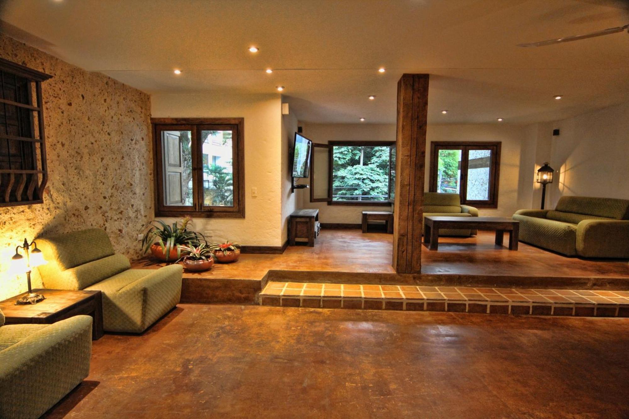 Casa Del Reloj Aparthotel Medellin Bilik gambar