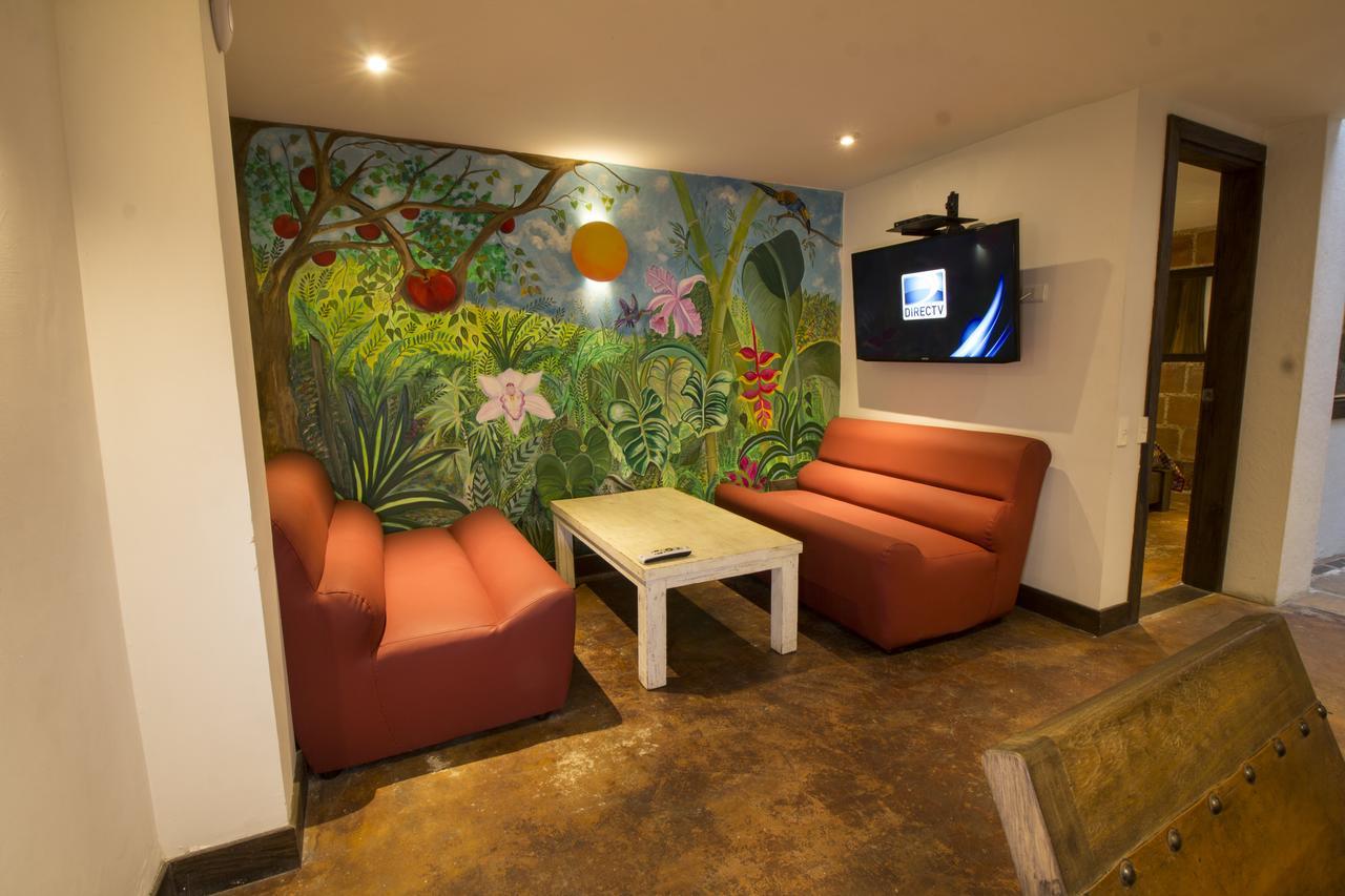 Casa Del Reloj Aparthotel Medellin Luaran gambar